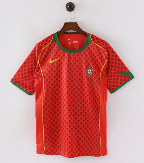2004 Portugal home field