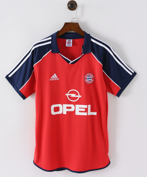 00-01 Bayern Munich Home