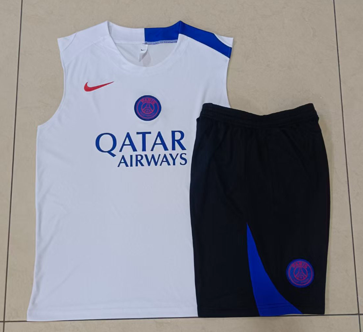 25-26 Vest set Paris 1