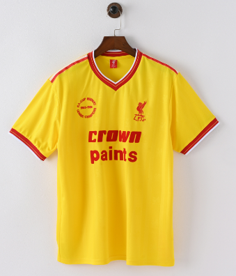 85-86 Liverpool Away