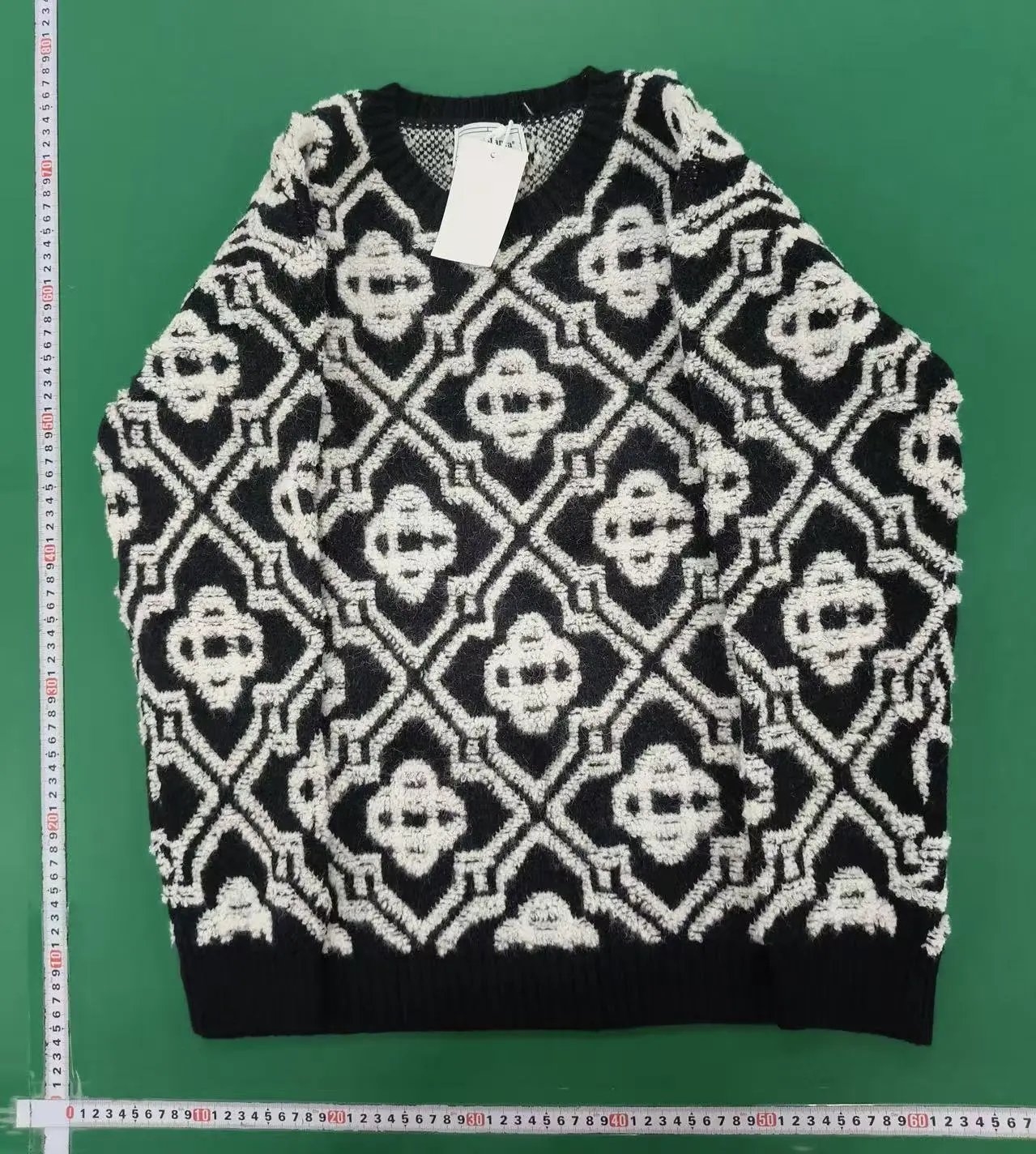 Sweater 4