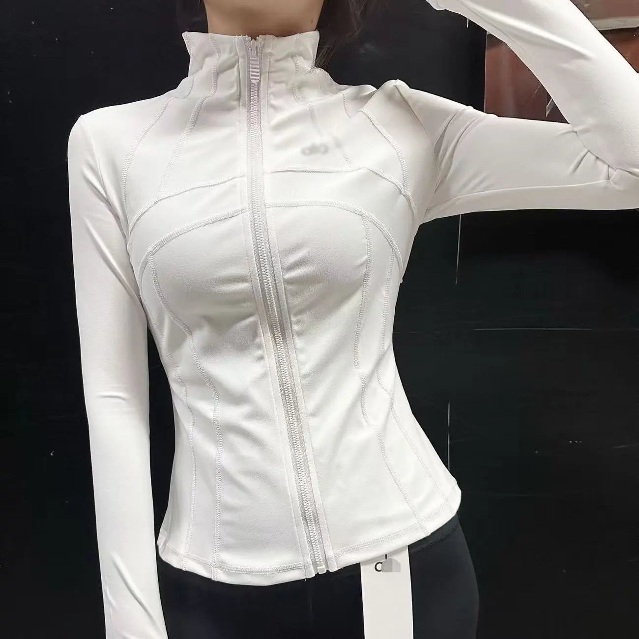 Alo Yoga Hoodies & Sweatshirts Zip-Up Hooded Sweatshirt — Yoga outfit-white