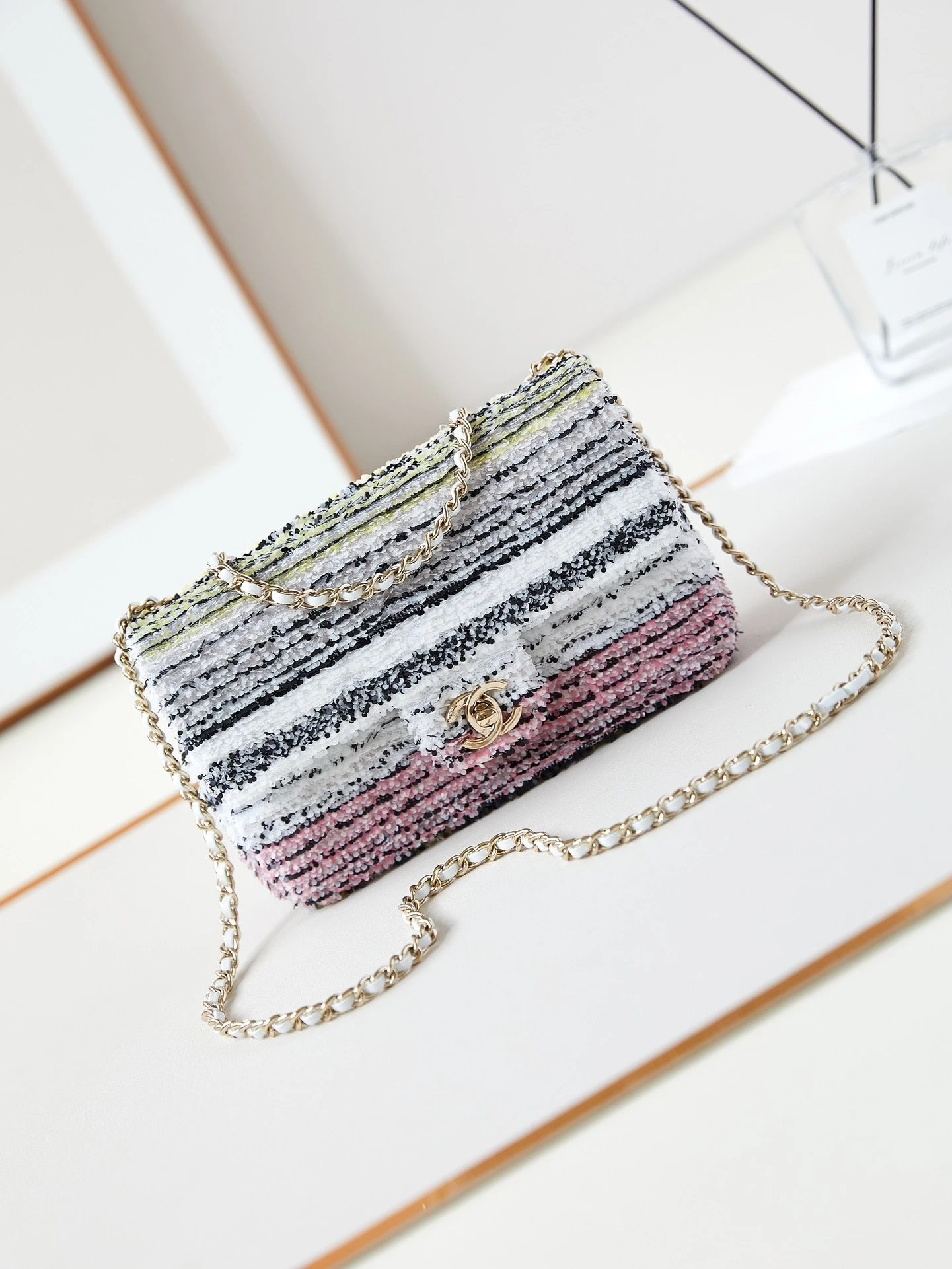 Product view 33