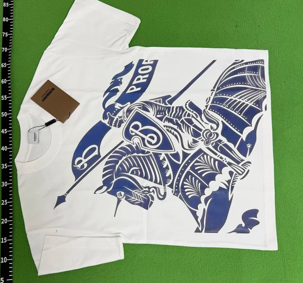 Burberry T-shirt Equestrian Knight Design White