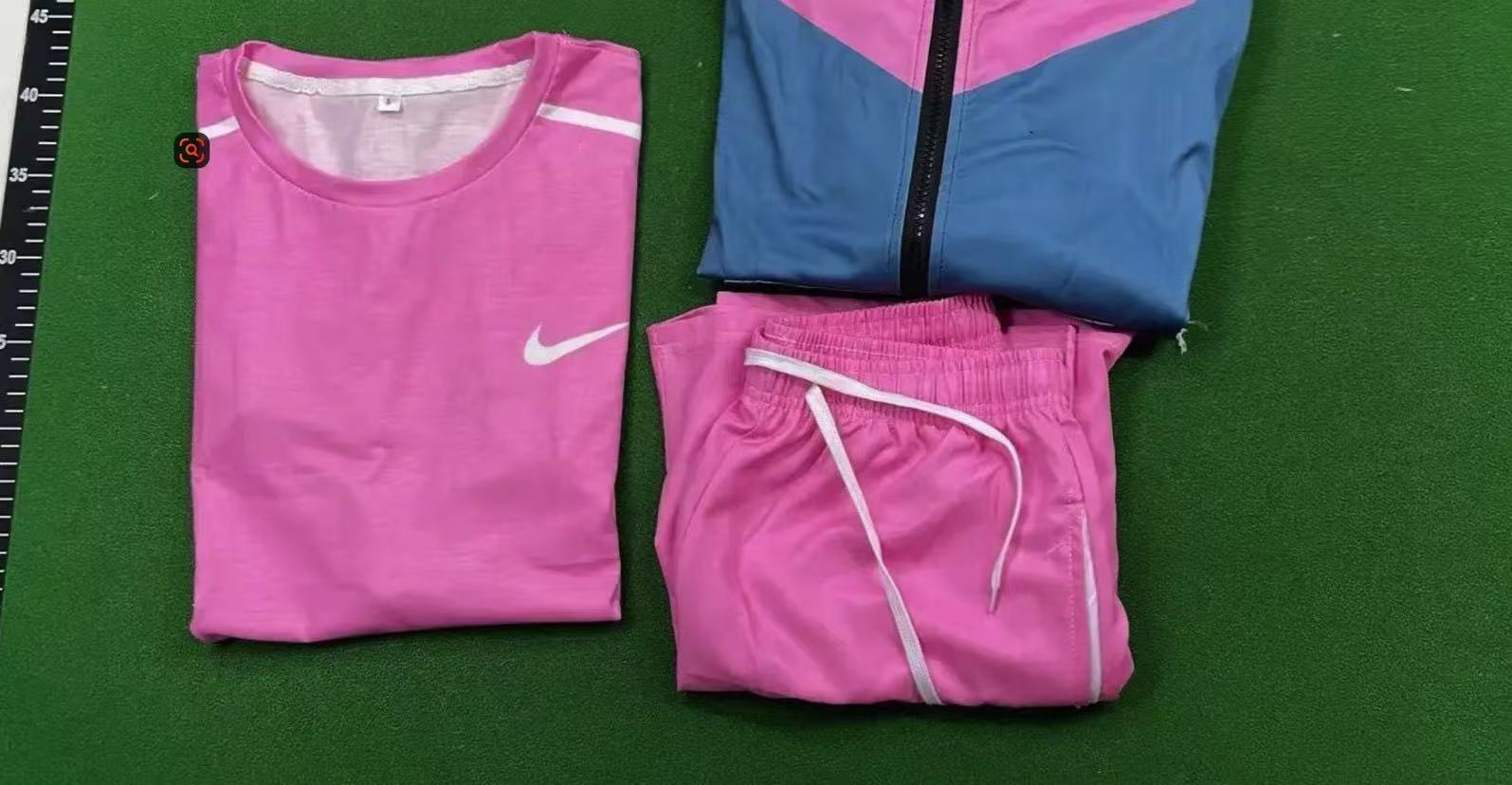Nike Matching Sets Hooded windbreaker, T-shirt and shorts set — AFO-TZ0016