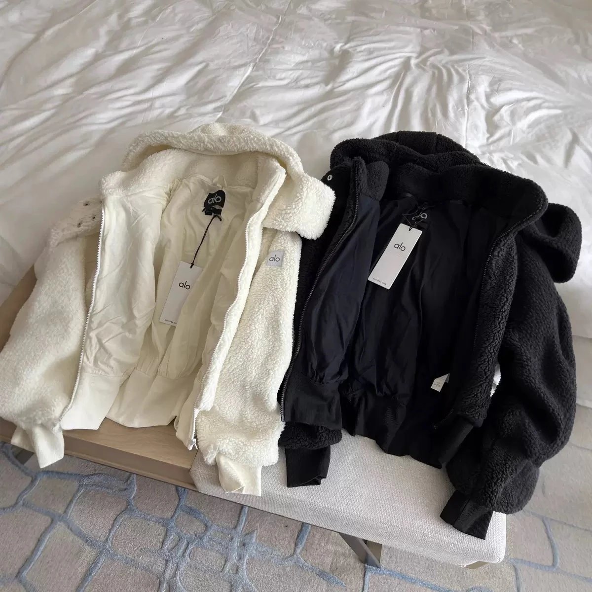 Design Faux Shearling Zip-Up Jacket White Outerwear - 10