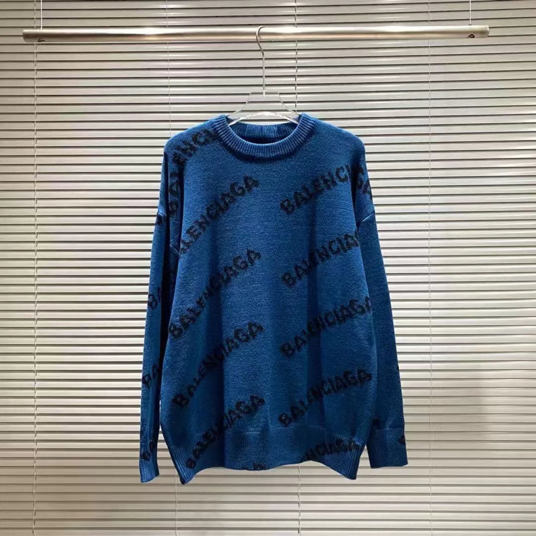 Balenciaga Knitwear Logo-print crewneck sweater — J-20