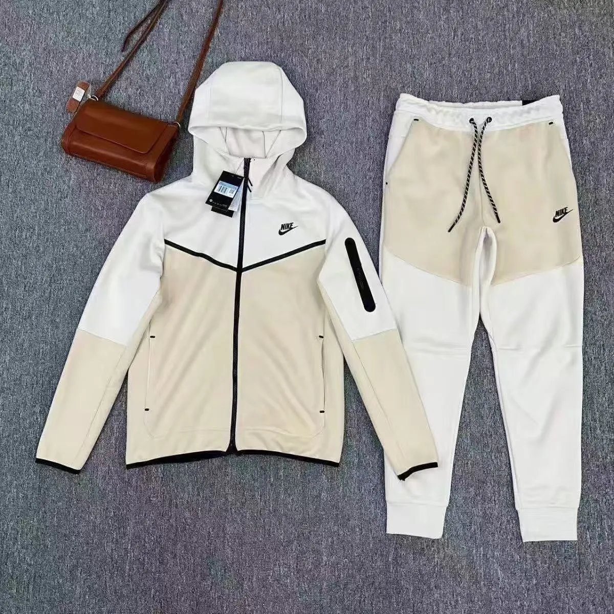 Product view 31