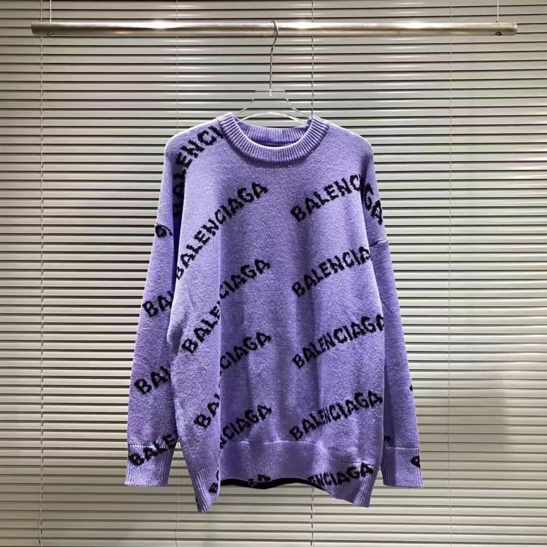 Balenciaga Knitwear Logo-print crewneck sweater — J-19