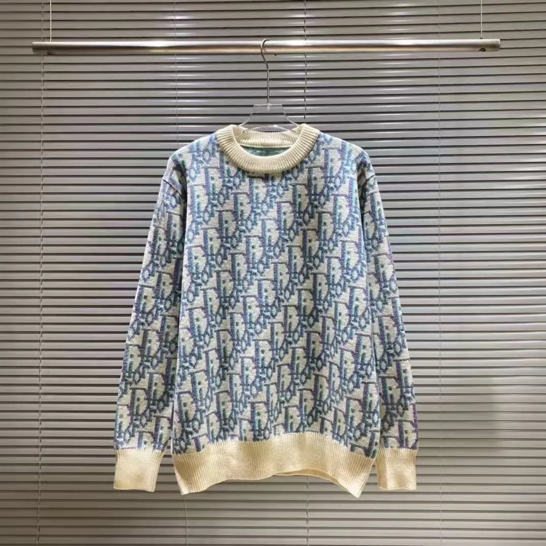 Balenciaga Knitwear Logo-print crewneck sweater — J-1