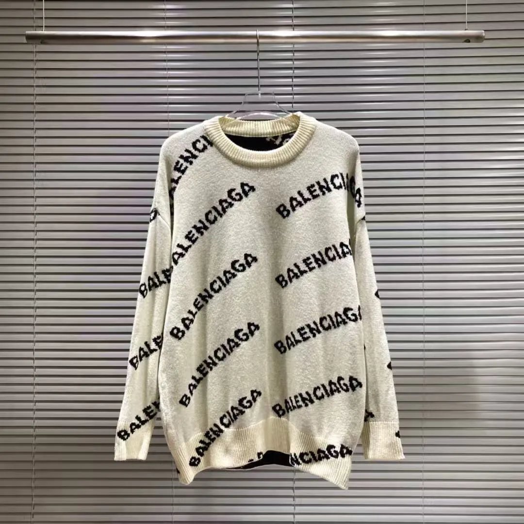 Balenciaga Knitwear Logo-print crewneck sweater — J-27