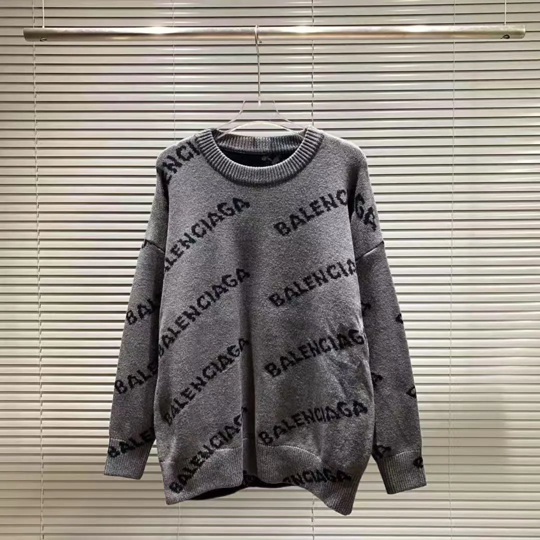 Balenciaga Knitwear Logo-print crewneck sweater — J-34