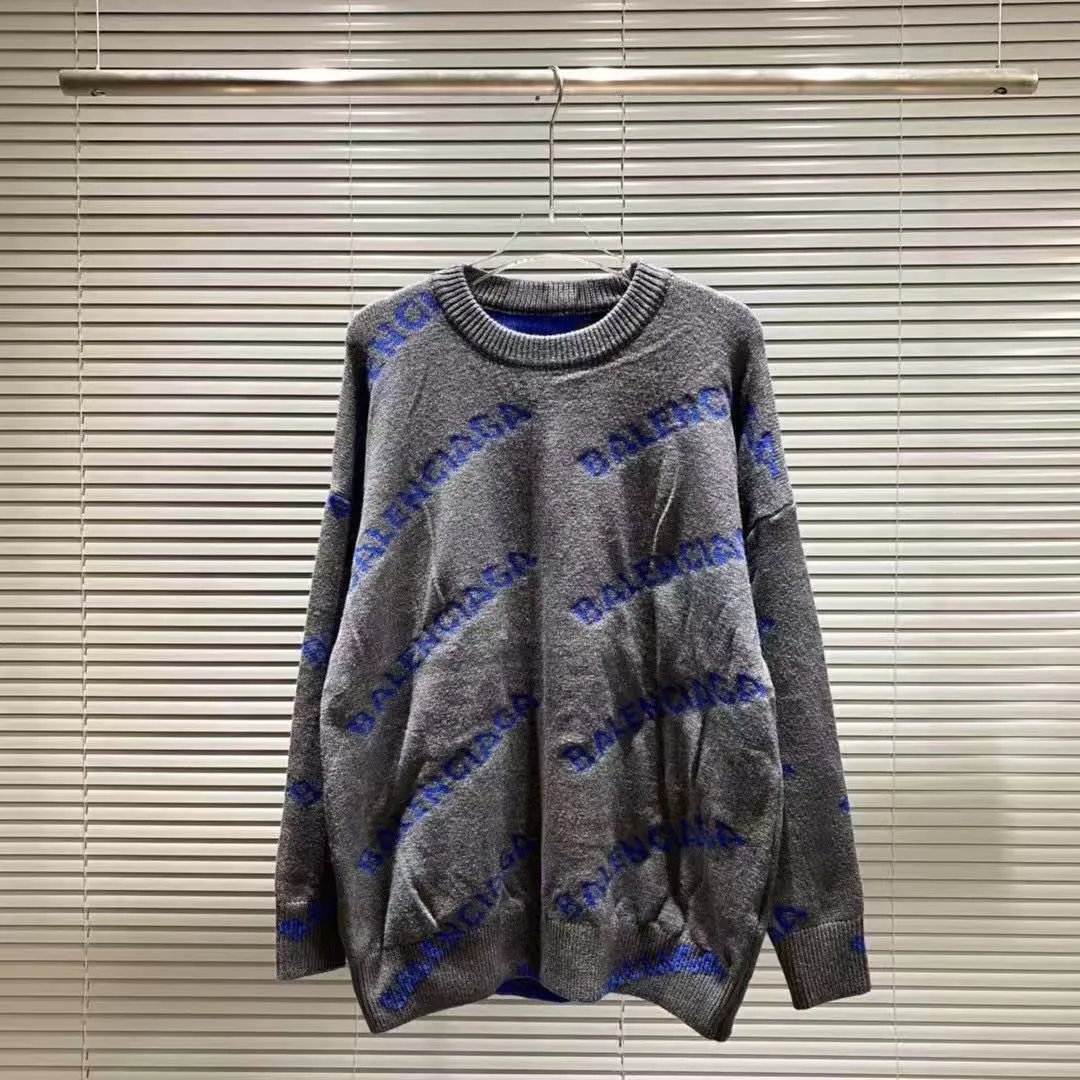 Balenciaga Knitwear Logo-print crewneck sweater — J-21