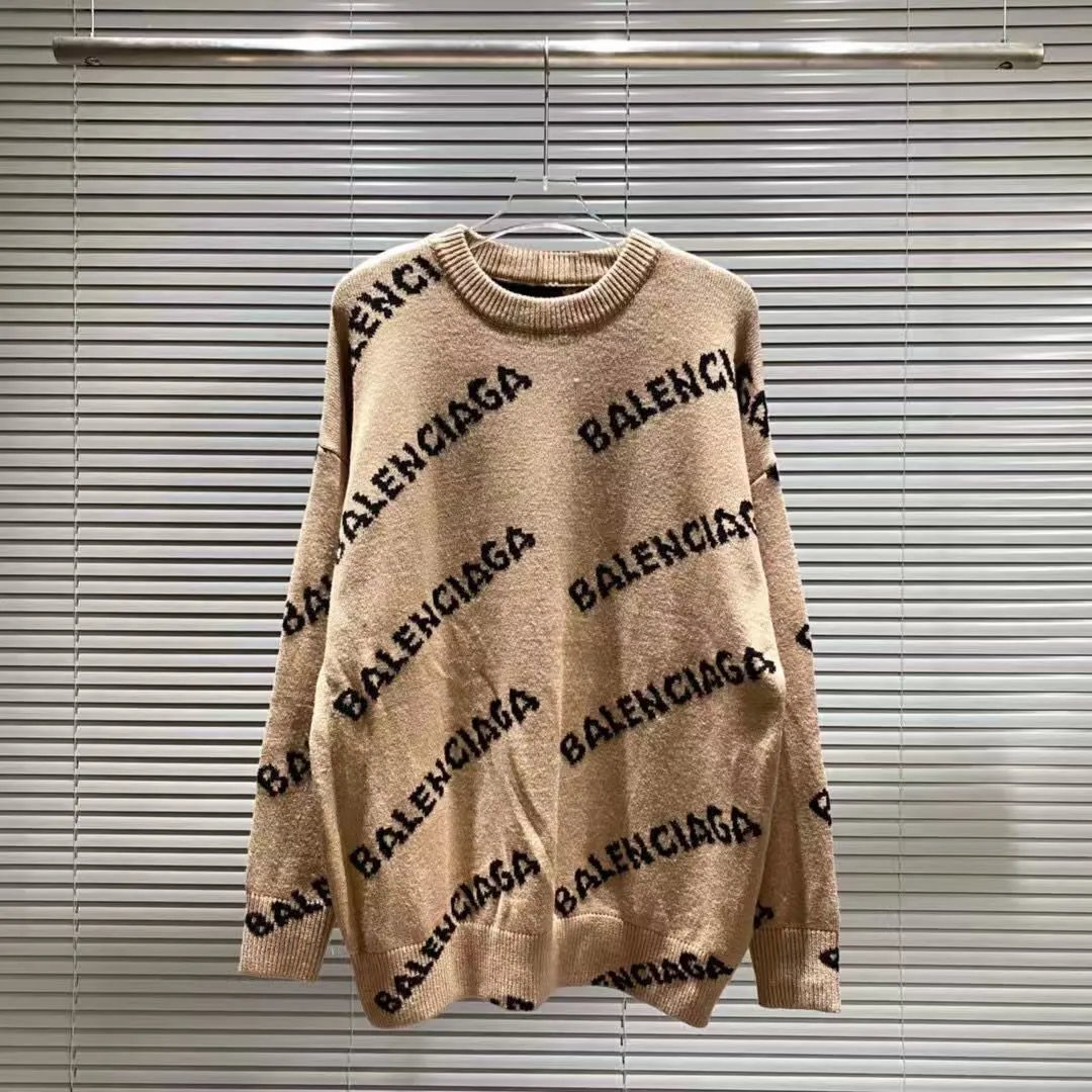 Balenciaga Knitwear Logo-print crewneck sweater — J-35