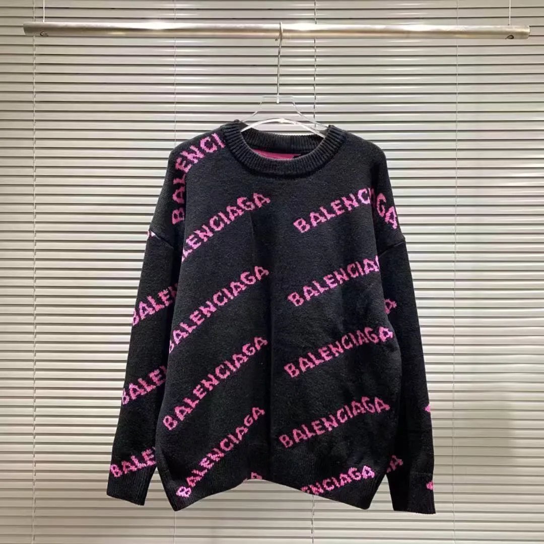 Balenciaga Knitwear Logo-print crewneck sweater — J-22
