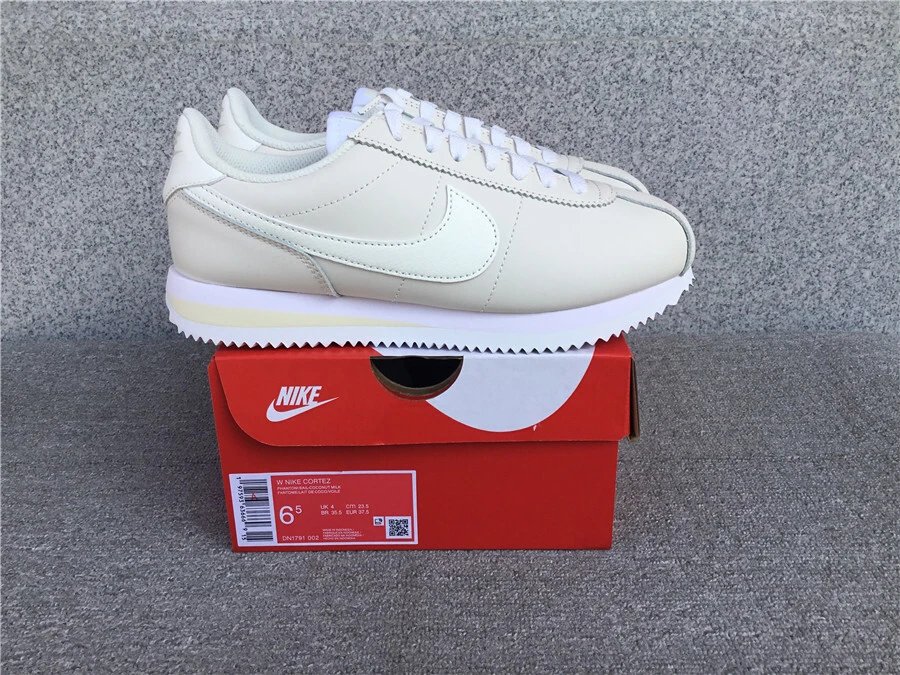 Fashion Trend Casual Sneaker