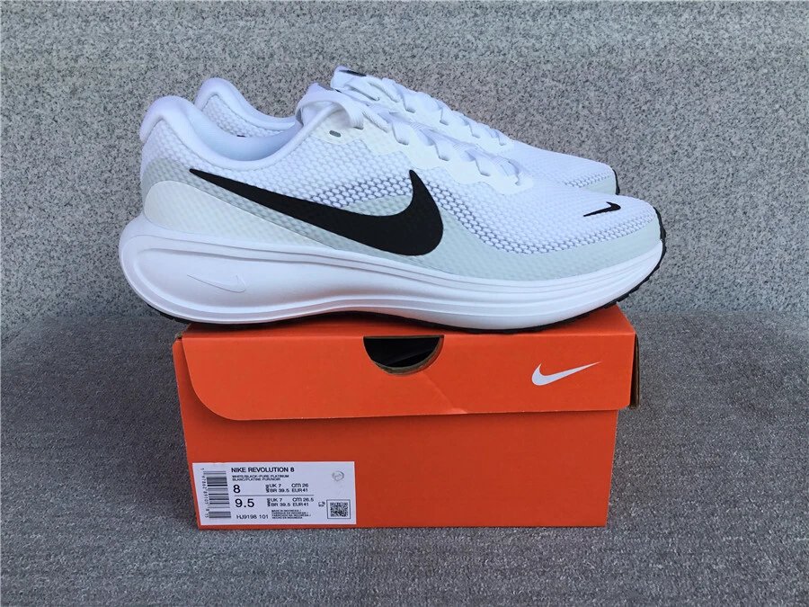 Nike Revolution 8 Road Running Sneakers