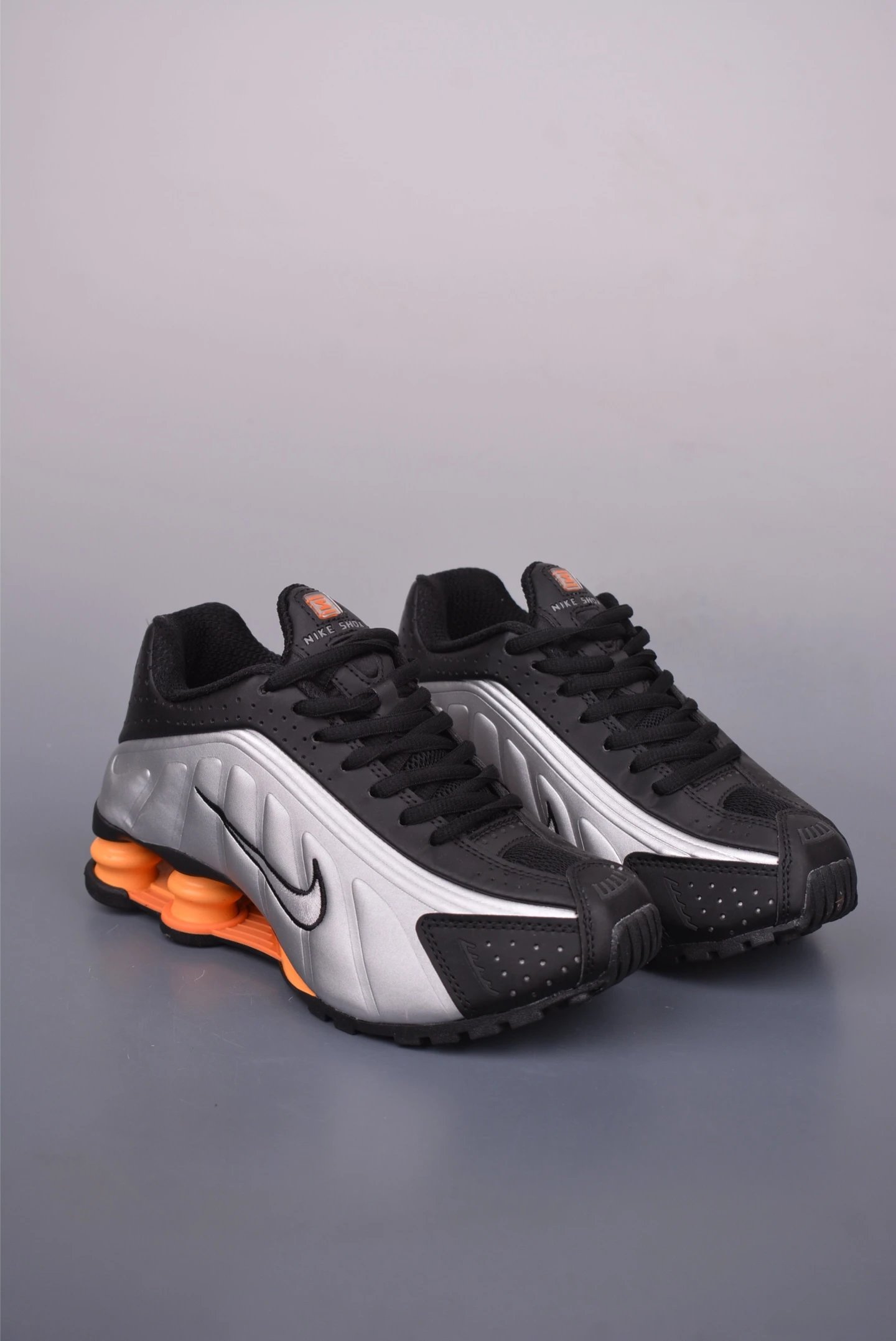 Nike Shox R4 Black Silver Orange Sneakers