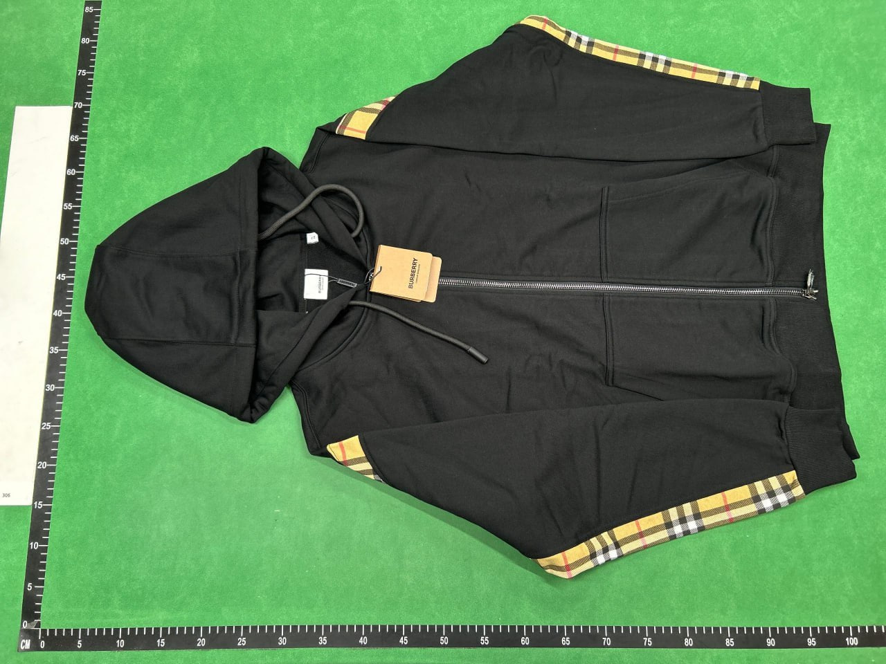 C.P. Company Hoodies & Sweatshirts Goggle-Lens Hood Full-Zip — Burberry-3