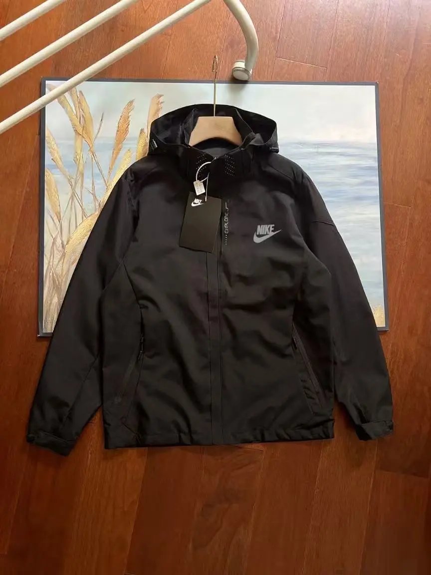 Nike冲锋衣-黑色