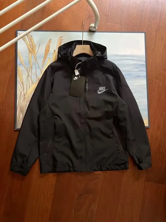 Arc'teryx Jackets Hooded zip-front outdoor jacket product detail image 22