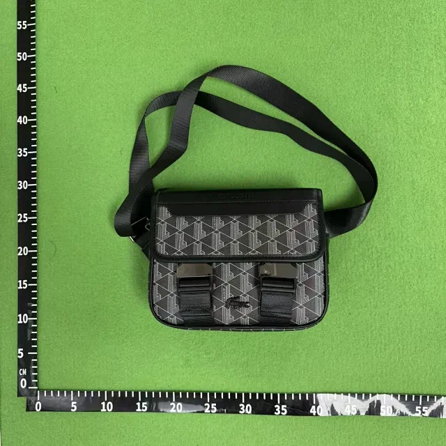 Burberry Crossbody Bags Logo Strap Bag product detail image 6