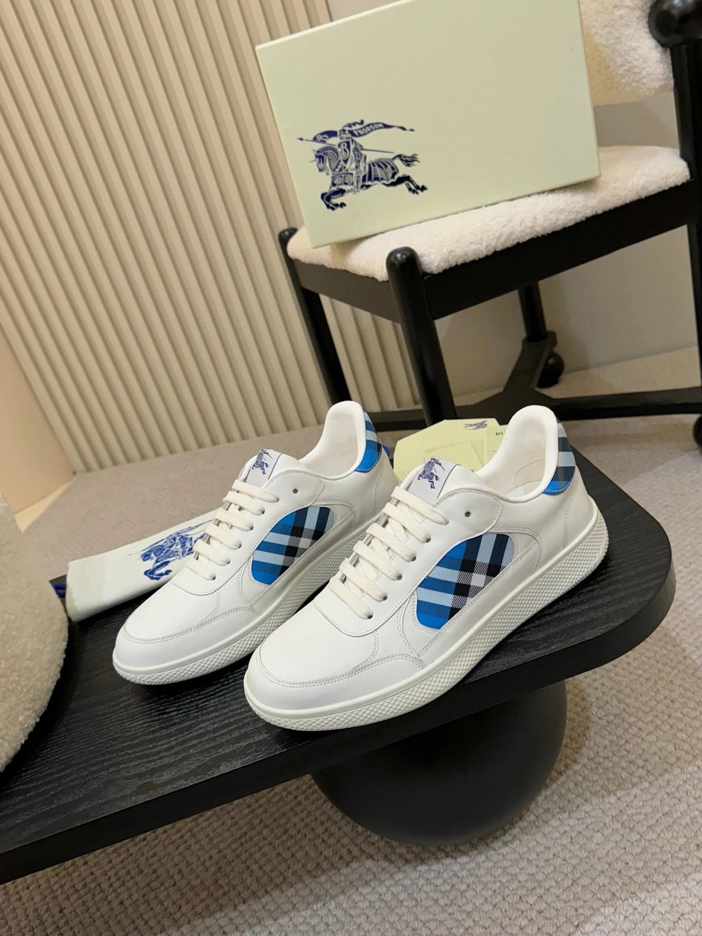 Casual Shoes photo 8