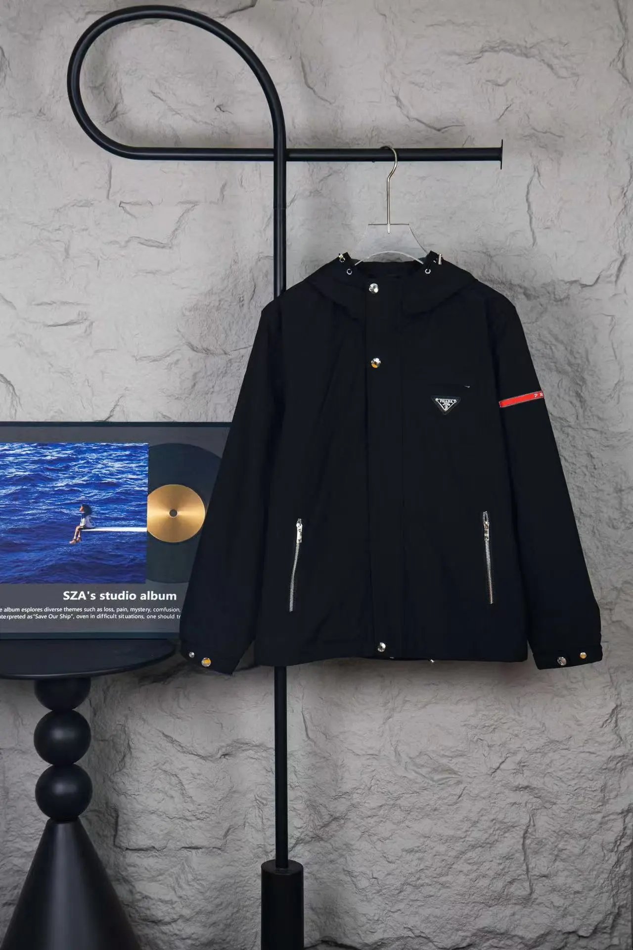 P-R Jacket photo 2