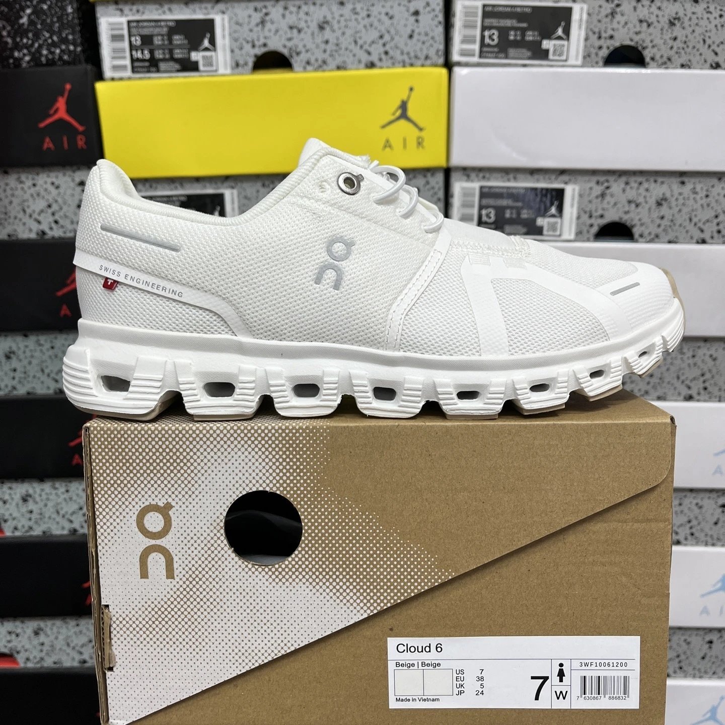SK01-03817