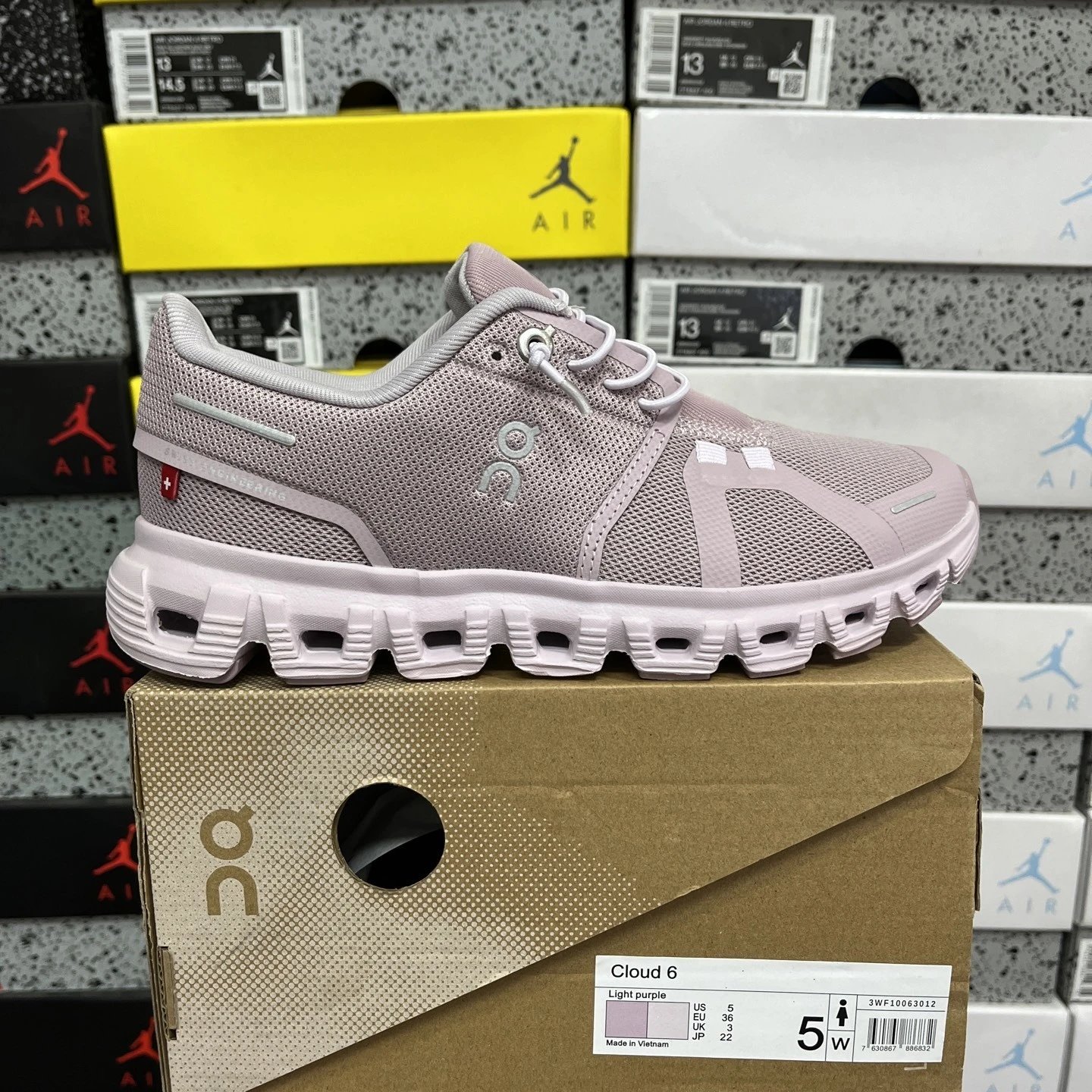SK01-03819