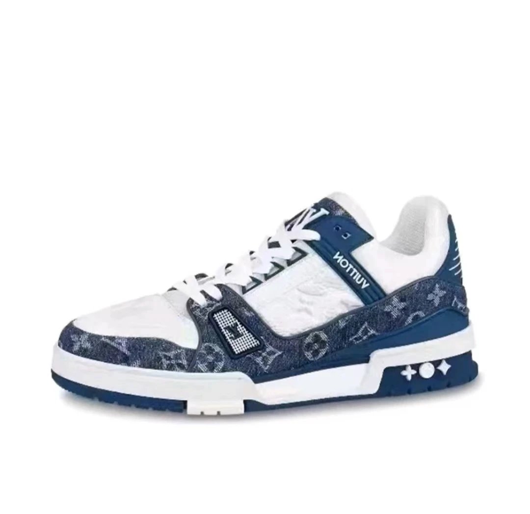LOUIS VUITTON Trainer Shoes
