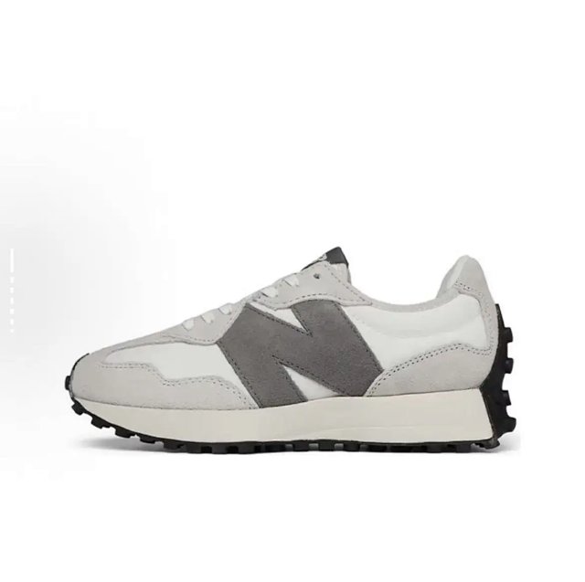 New Balance NB 327 Shoes: seller detail photo 2