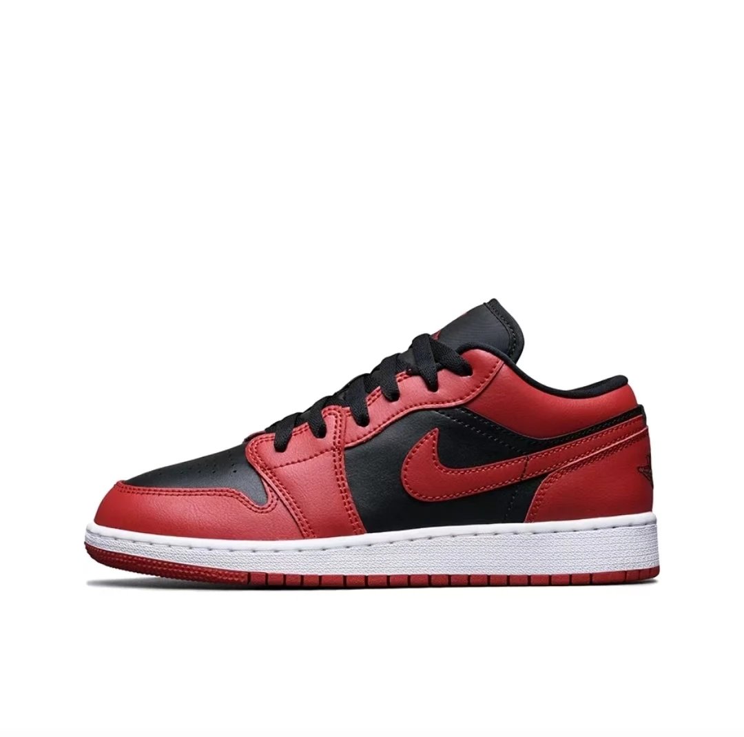 Jordan Air Jordan 1 LOW Shoes