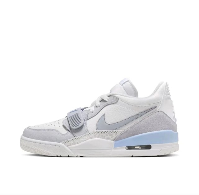 Jordan Legacy 312 Shoes: seller detail photo 3