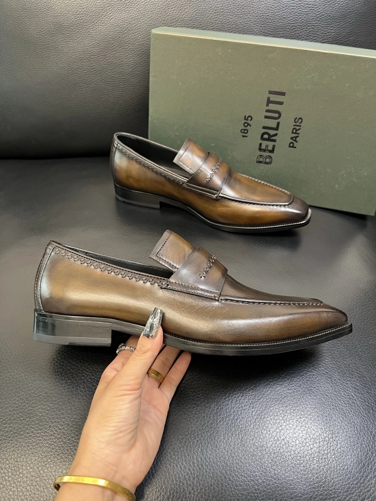 Design Berluti Alessandro Brown Leather Derby Shoes product detail 83 in Litbuy spreadsheet finds