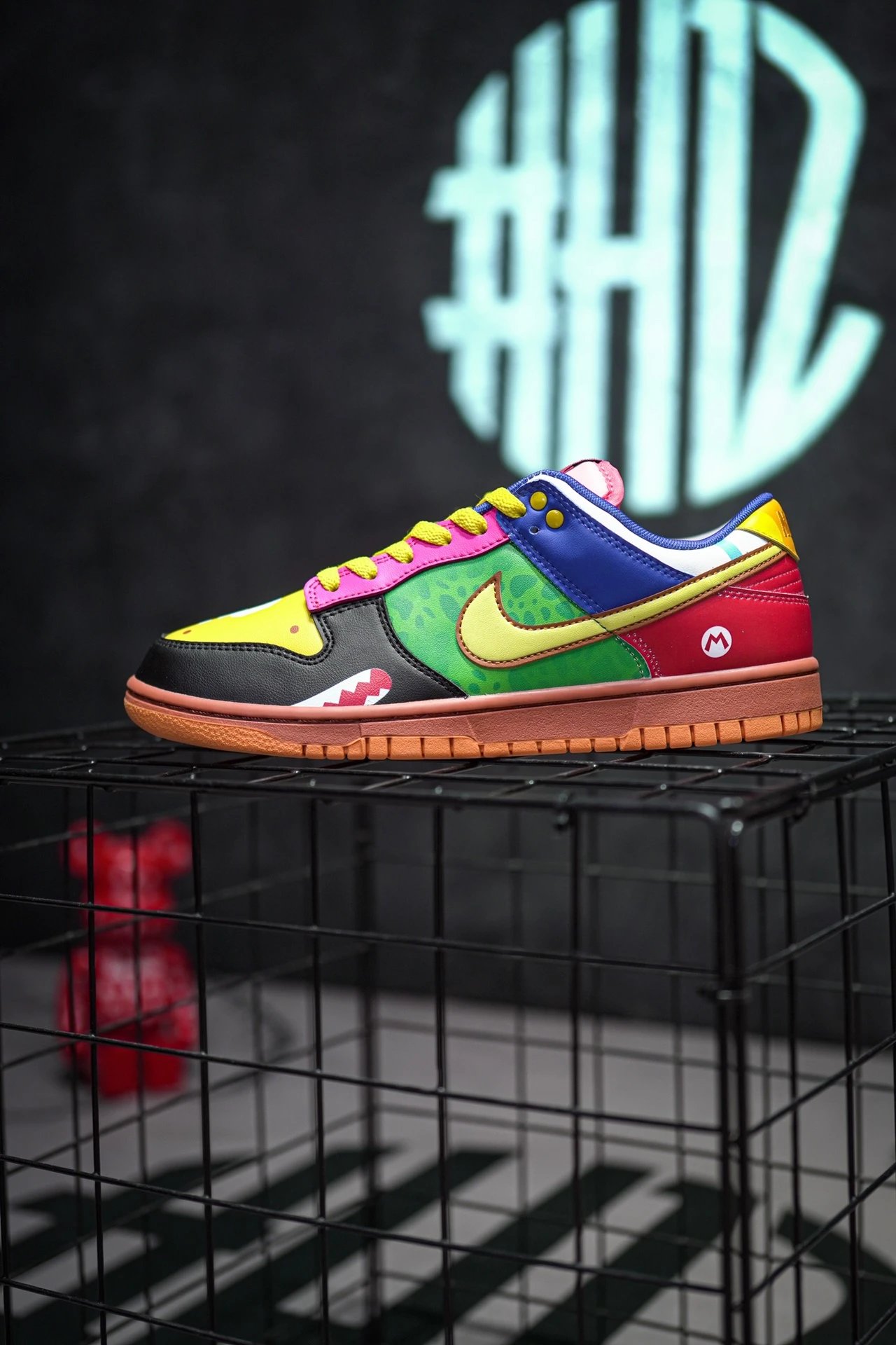 Nike Dunk Low Mario