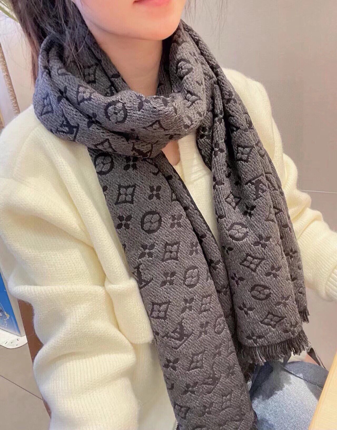 LV unisex scarf