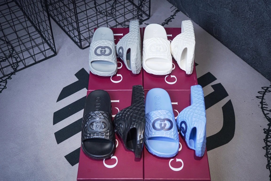 Gucci GG Slide Sandals [4 styles]