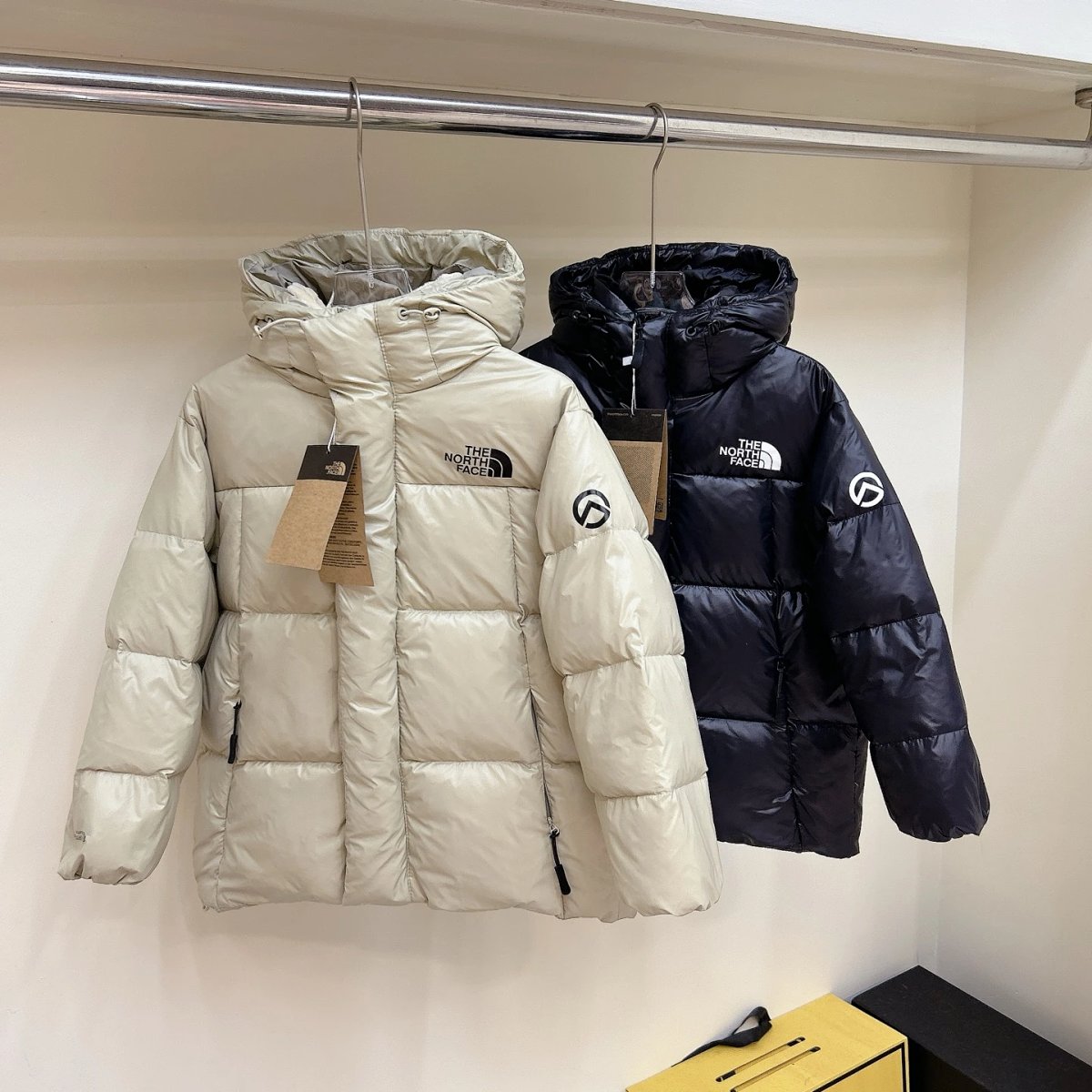 The North Face Down Jacket Black product detail 2 in Litbuy spreadsheet finds