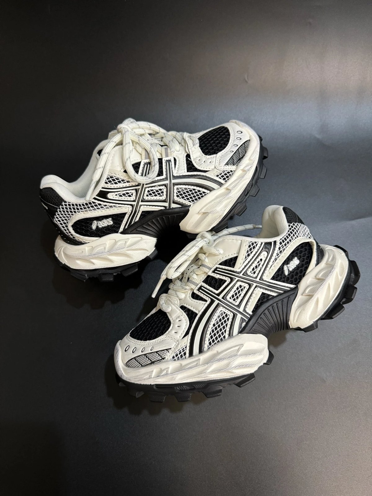 ASICS Gel-Kayano 14 White / Black Chunky Sneakers product detail 42 in Litbuy spreadsheet finds