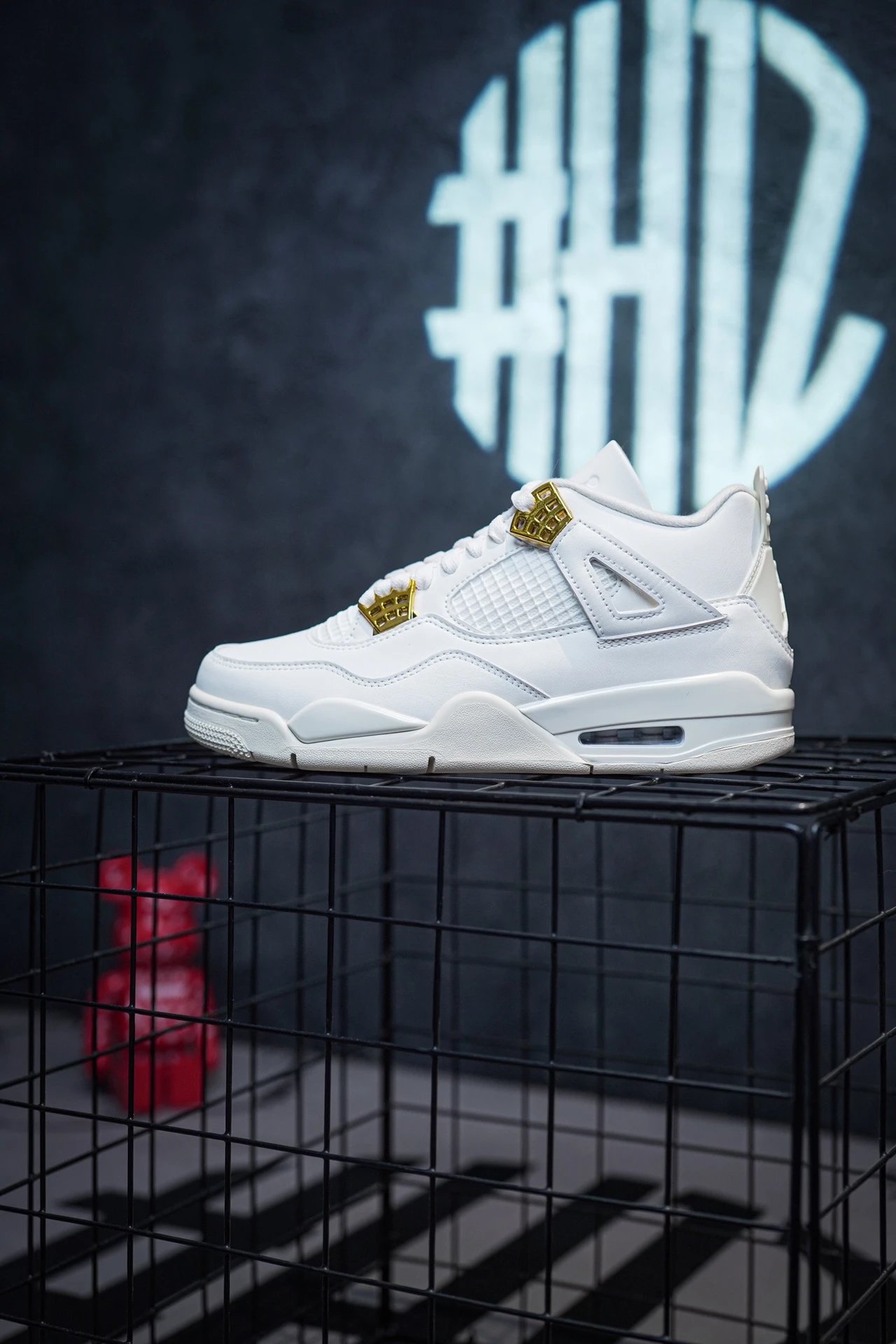 Air Jordan 4 'Metallic Gold' Cream White with Gold Buckle