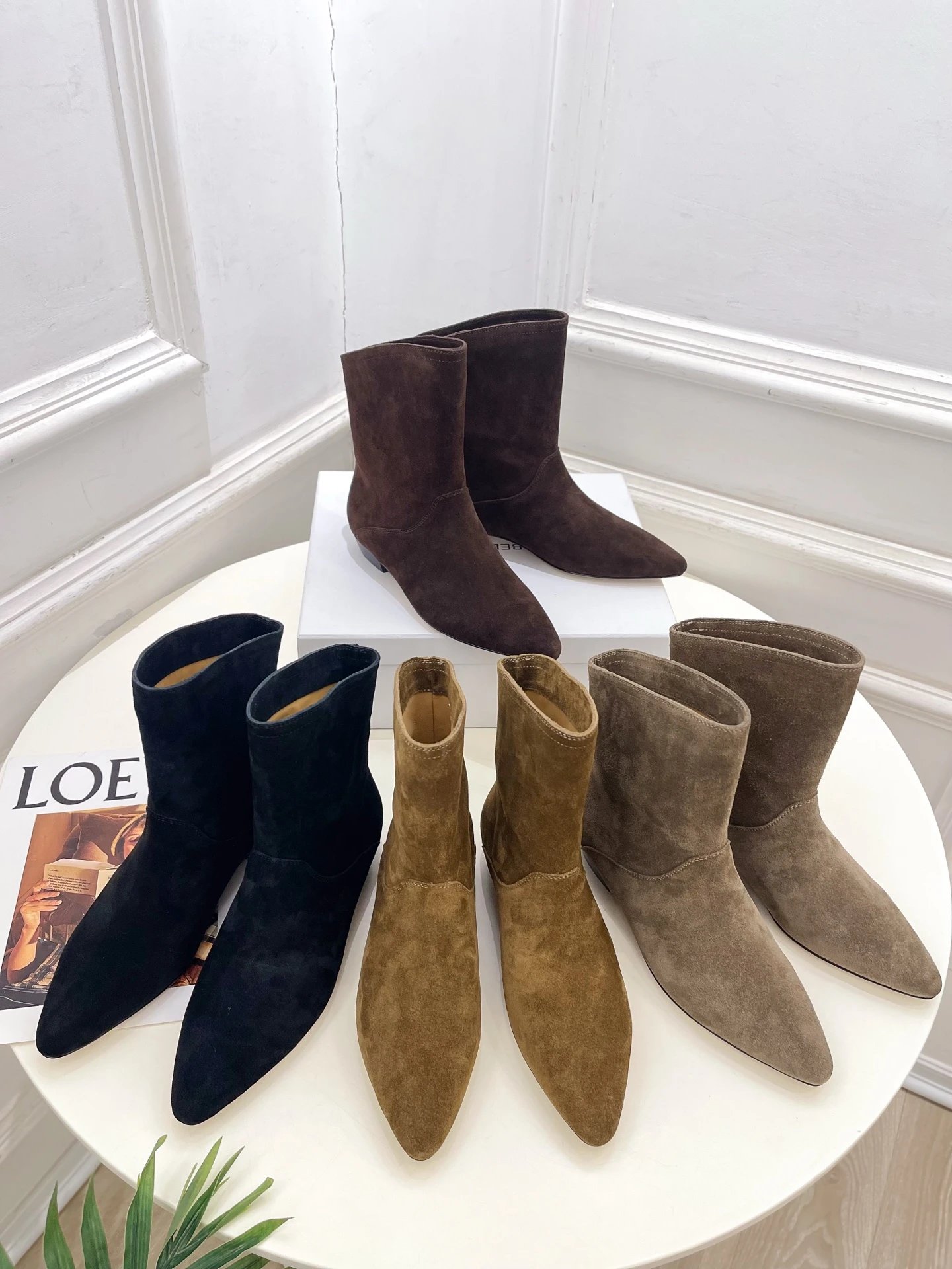 ISABEL MARANT autumn and winter new pointed toe ankle boots