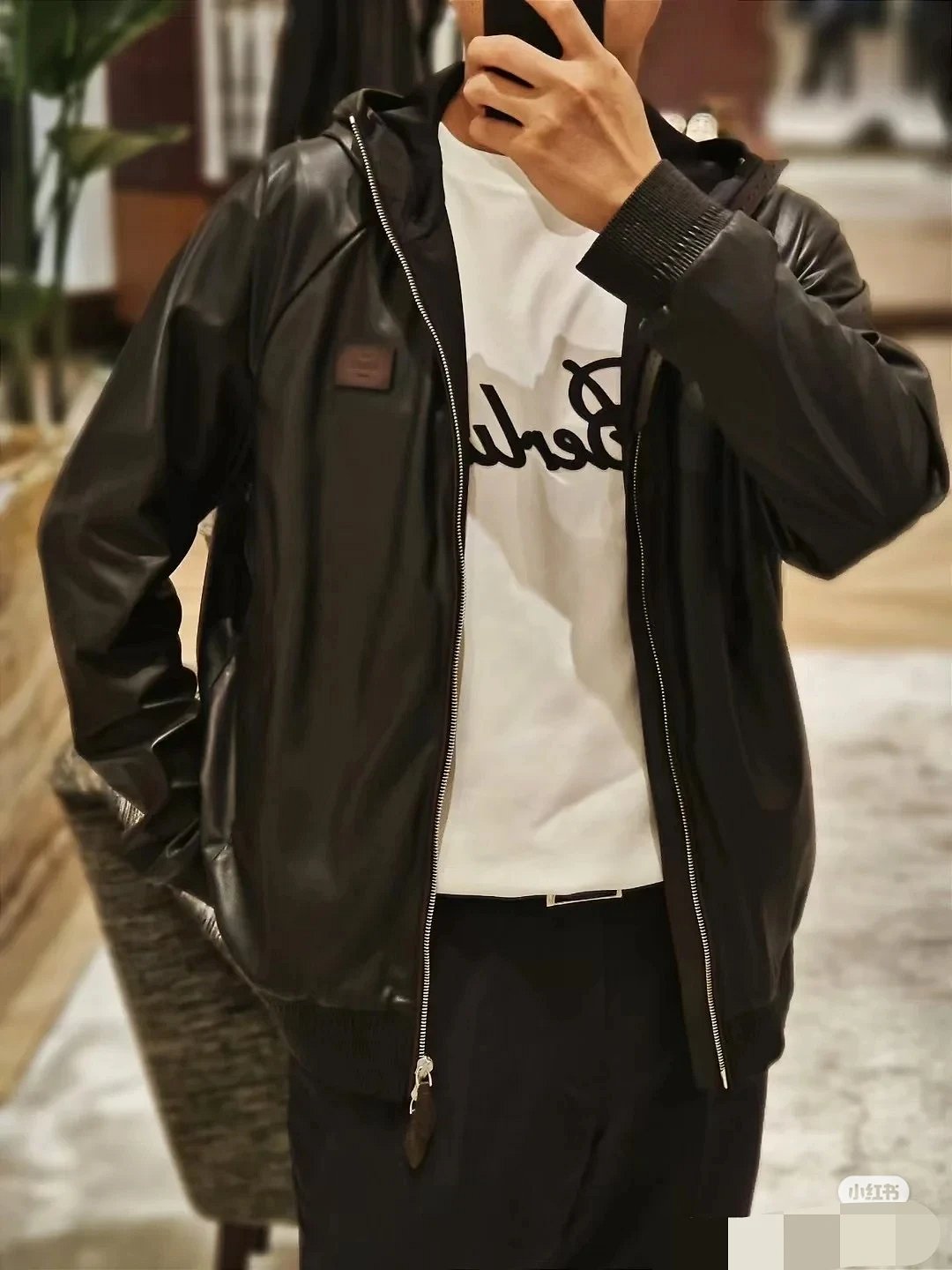 Design Berluti Leather Hooded Bomber Jacket Black Leather Jacket product detail 2 in Litbuy spreadsheet finds