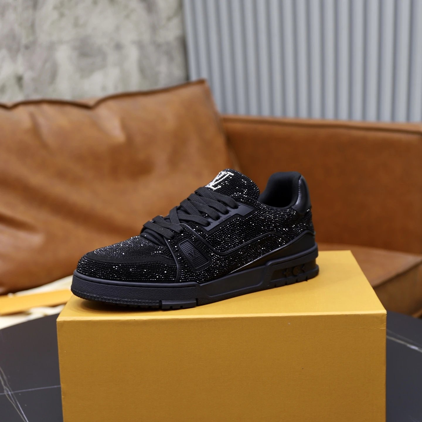 Louis Vuitton B22 Sneakers [2 styles]