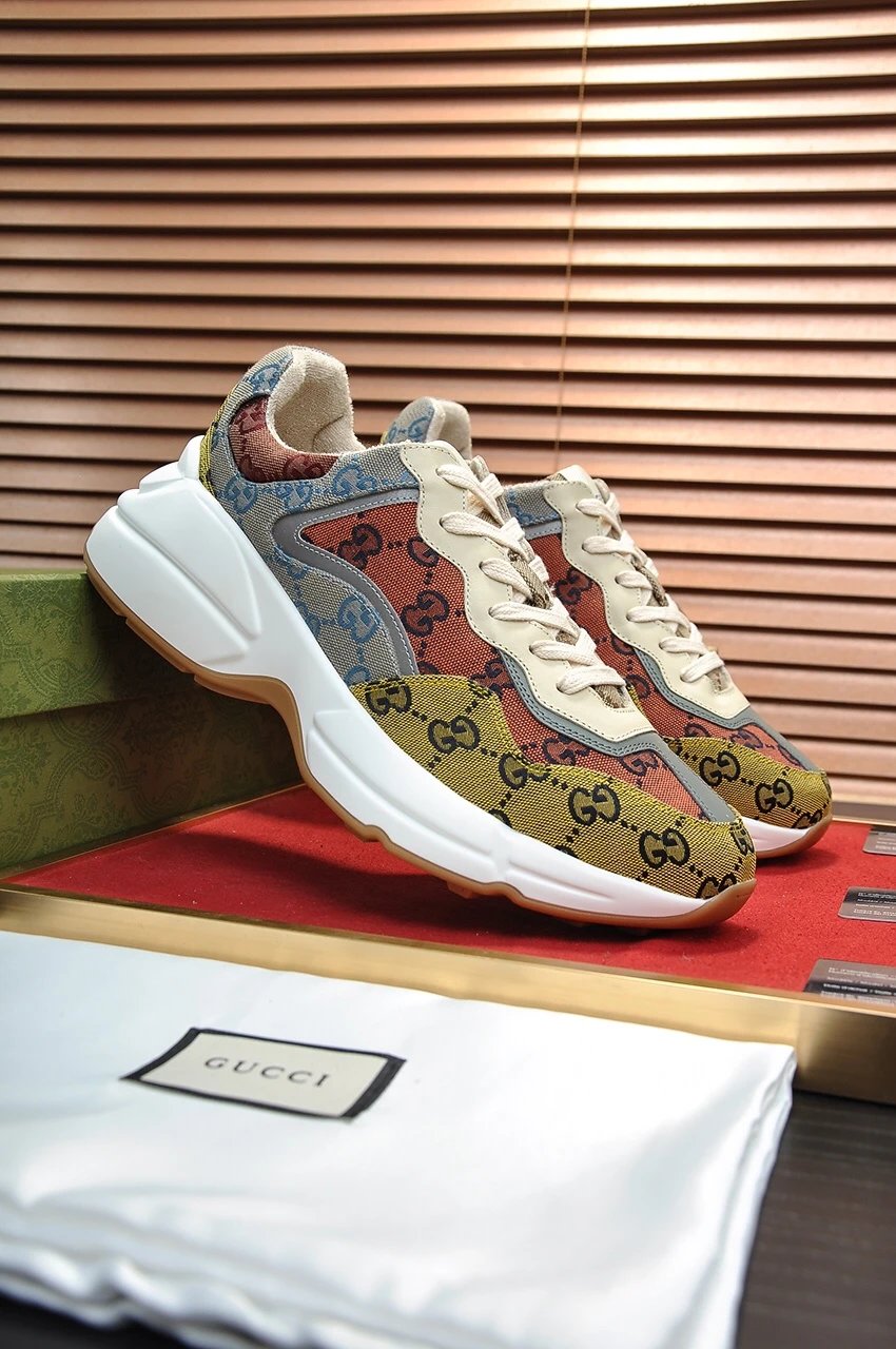 Gucci Couple Collection