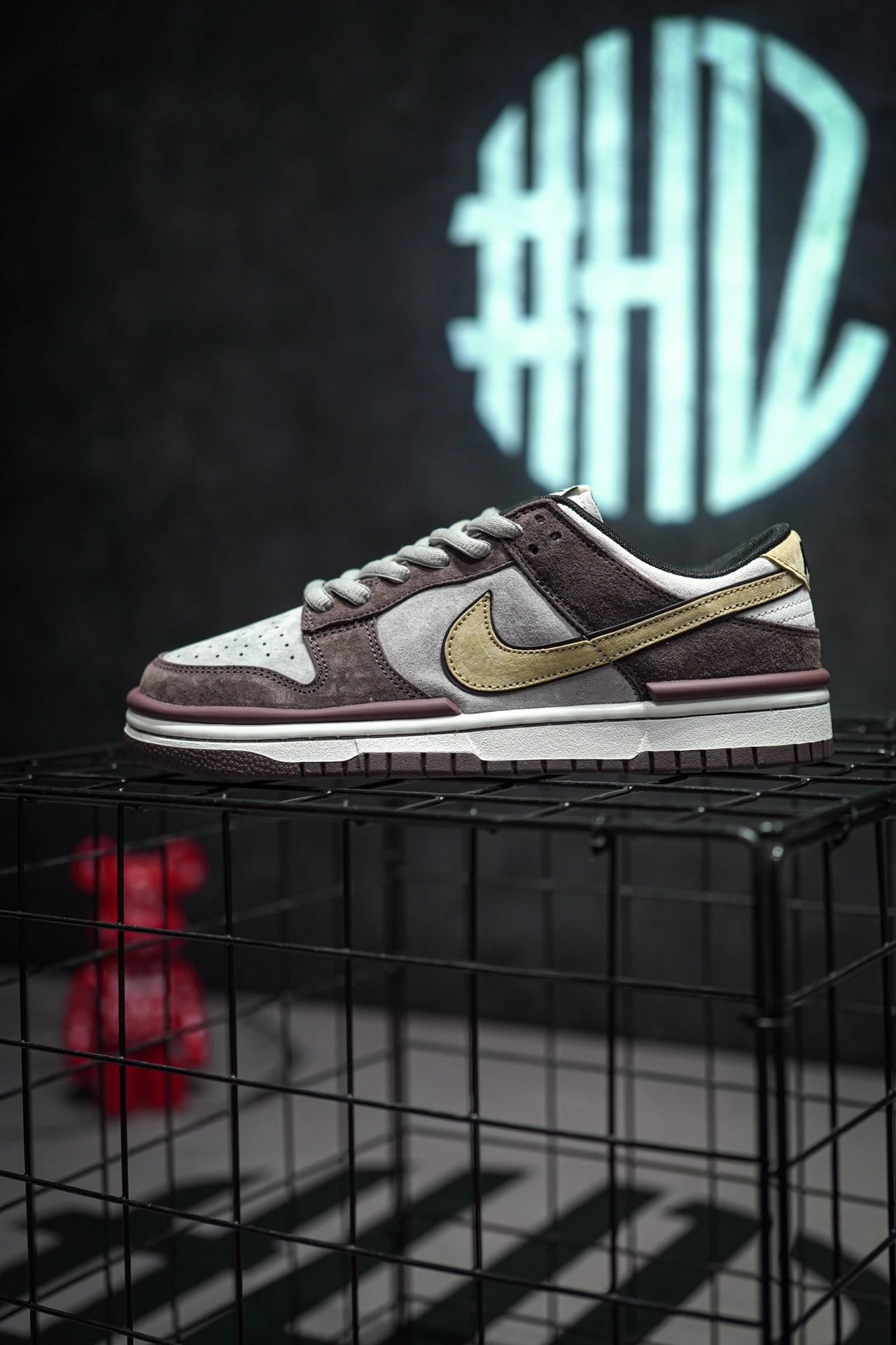 Otomo Katsuhiro x NIKE Dunk Low