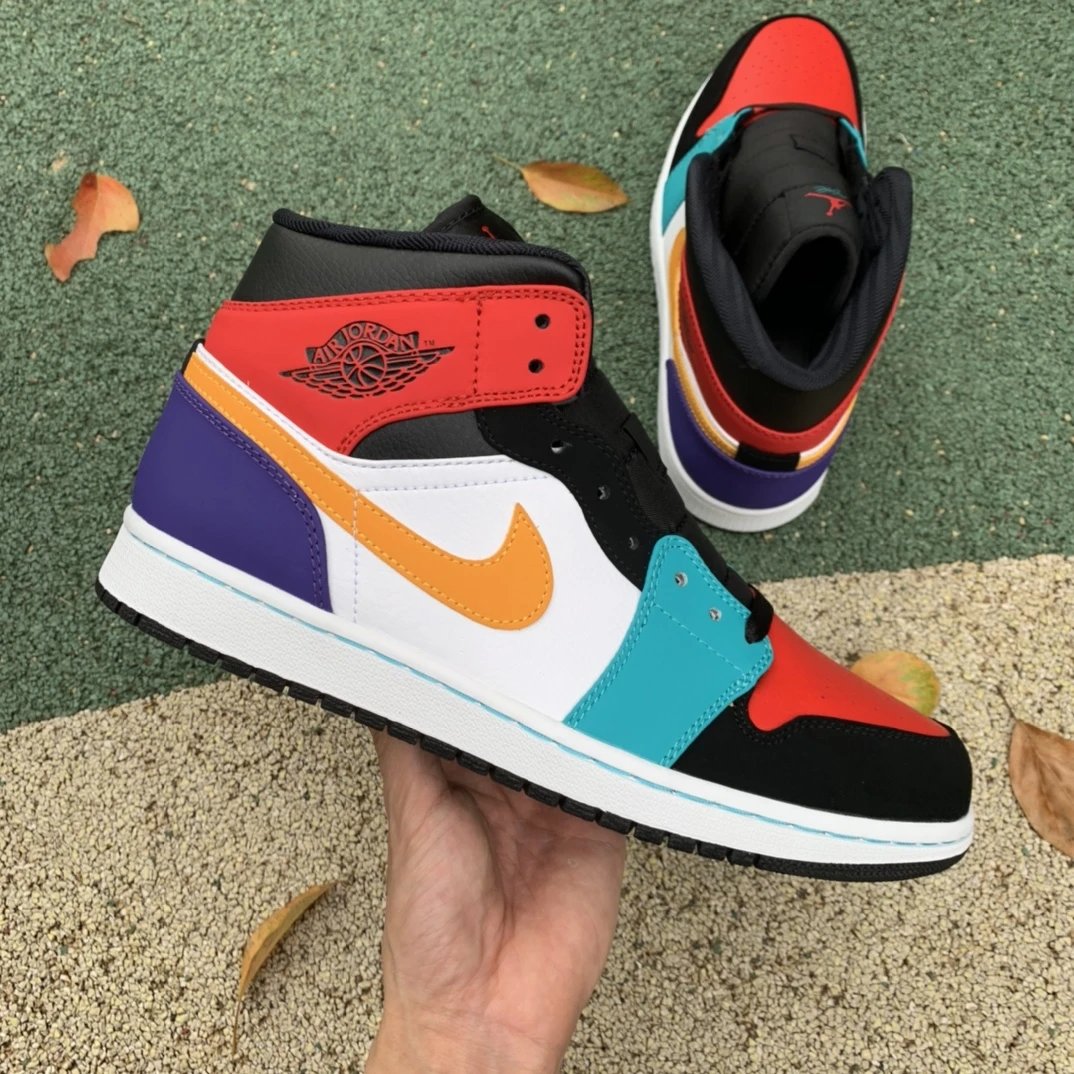 Air Jordan 1 Mid Sneakers