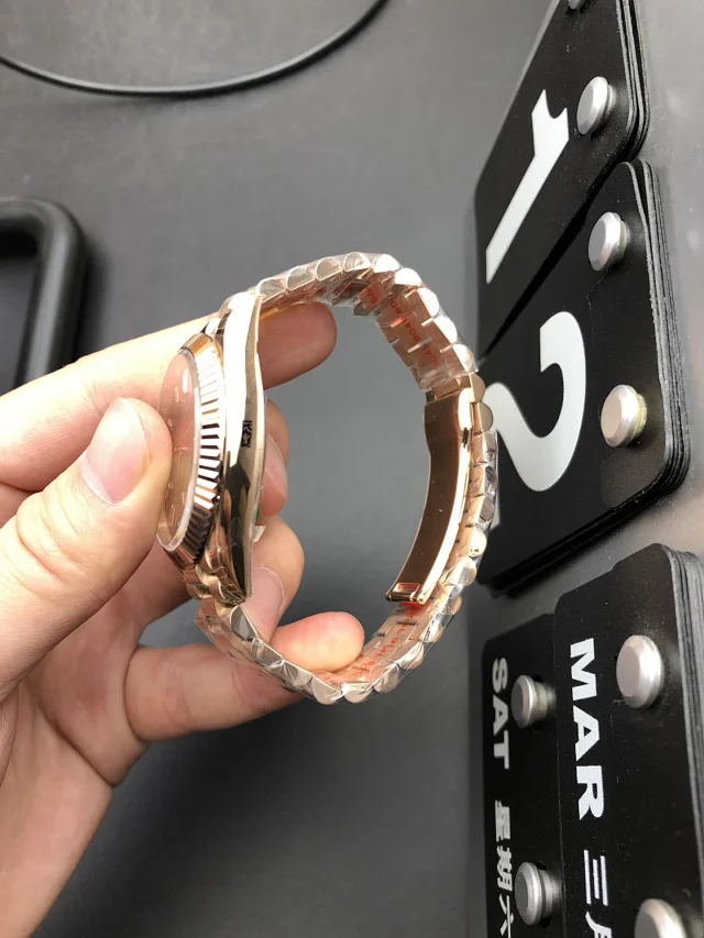 Rolex Datejust and Day-Date product detail image 4