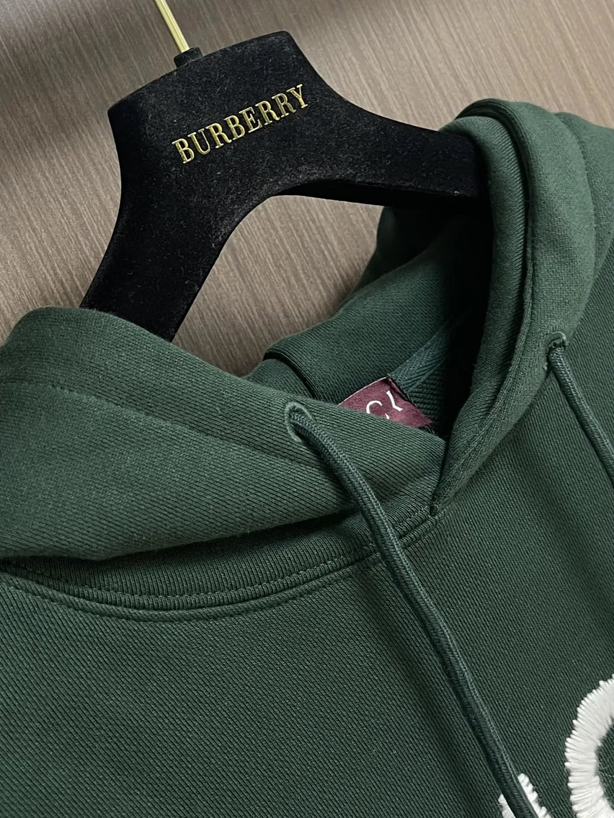 Gucci Logo Embroidered Hoodie Army Green product detail 19 in Litbuy spreadsheet finds
