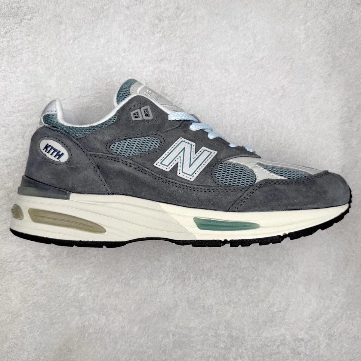 New Balance 991 Beige Gray Red Sneakers Running Shoes product detail 2 in Litbuy spreadsheet finds